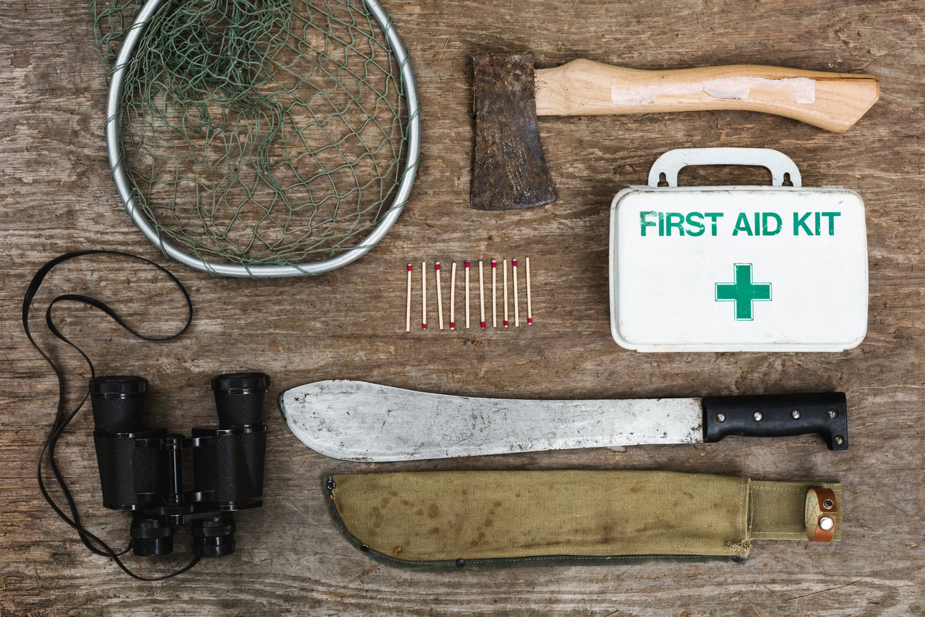 Outdoor Guide. Tips and tricks for the outdoors. KAVU, Helle, Adventure Medical Kits