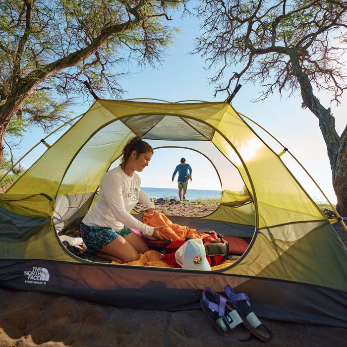 5 Fabrics Cool Enough for Summer