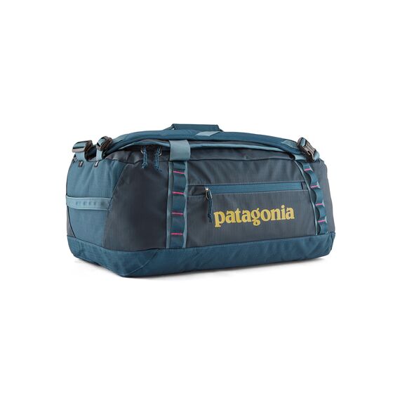 patagonia duffel bag black Hole Wheeled 40 L Black sized travel bag that impresses with its robustness and well thought Patagonia - Black Hole Duffel
