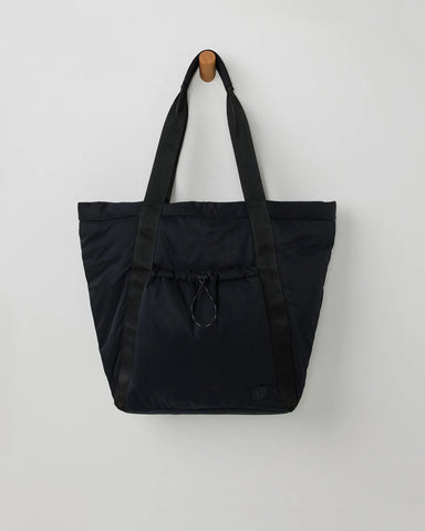 Vuori All Around Tote Black
