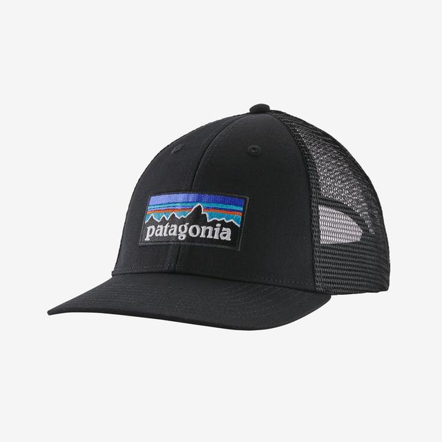 Patagonia P 6 Logo Lopro Trucker Hat White w/Peach Sherbet