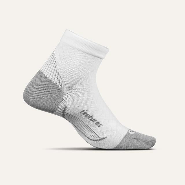 Feetures Plantar Fasciitis Relief Sock Light Cushion Quarter White